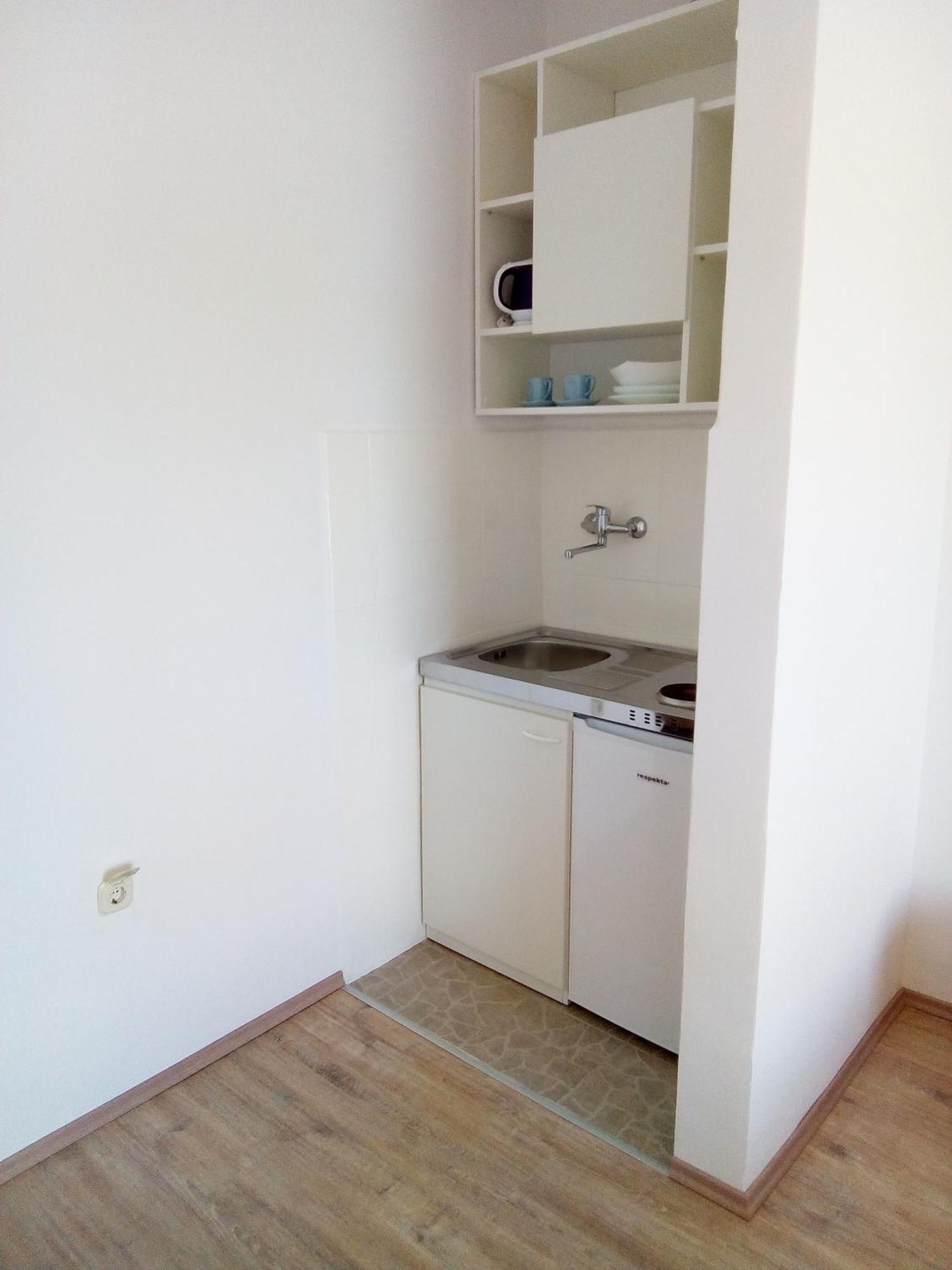 Trim Rooms And Apartments Ловиште Номер фото